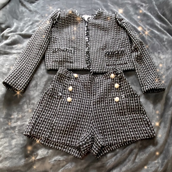 Short Suits - Picture 1 of 3